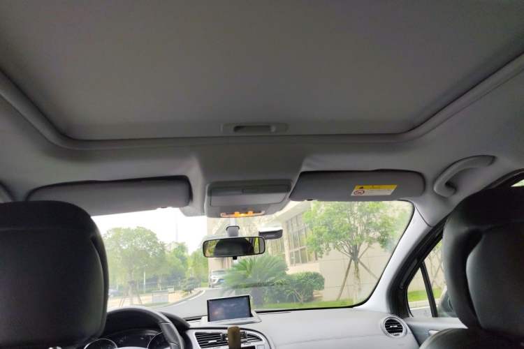 Used Peugeot 3008 2013 2.0L Automatic Trend Edition Headliner
