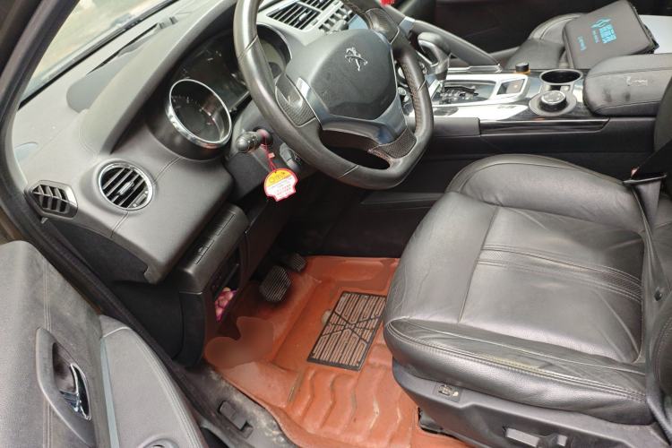 Used Peugeot 3008 2013 1.6THP Automatic Trend Edition Left Front Seat