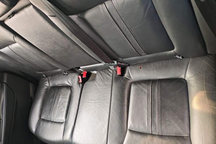 Used Peugeot 3008 2013 2.0L Automatic Trend Edition Left Rear Seat