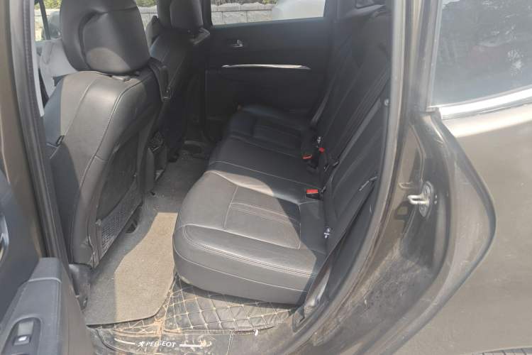 Used Peugeot 3008 2013 1.6THP Automatic Prestige Edition Left Rear Seat