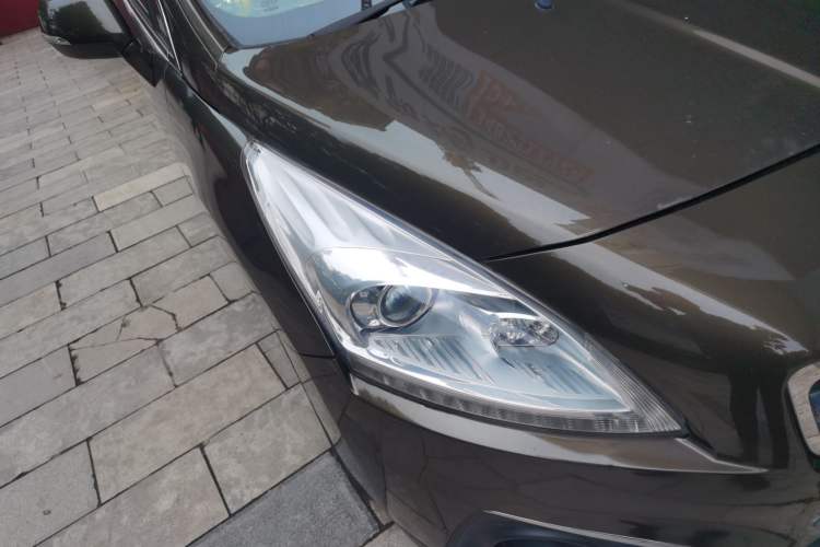 Used Peugeot 3008 2013 1.6THP Automatic Prestige Edition Right Front Headlight