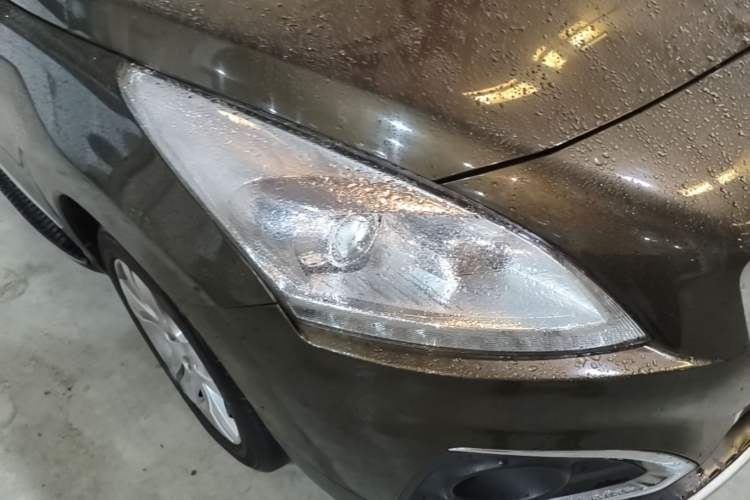Used Peugeot 3008 2013 1.6THP Automatic Prestige Edition Right Front Headlight