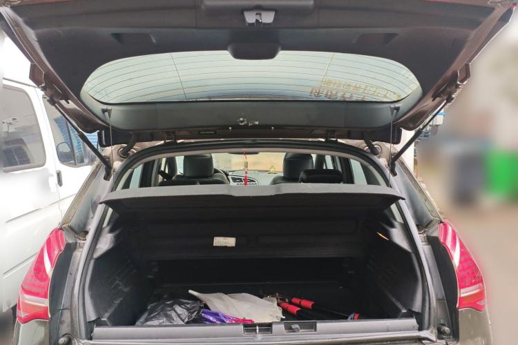 Used Peugeot 3008 2013 1.6THP Automatic Trend Edition Trunk