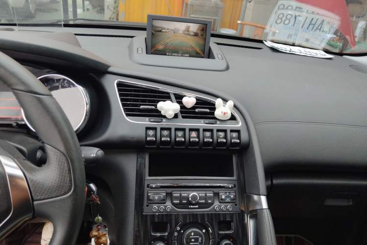 Used Peugeot 3008 2013 1.6THP Automatic Prestige Edition Audio And AC Panel