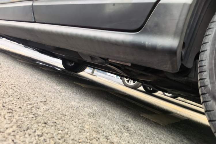 Used Peugeot 3008 2013 1.6THP Automatic Prestige Edition Chassis Rear Left