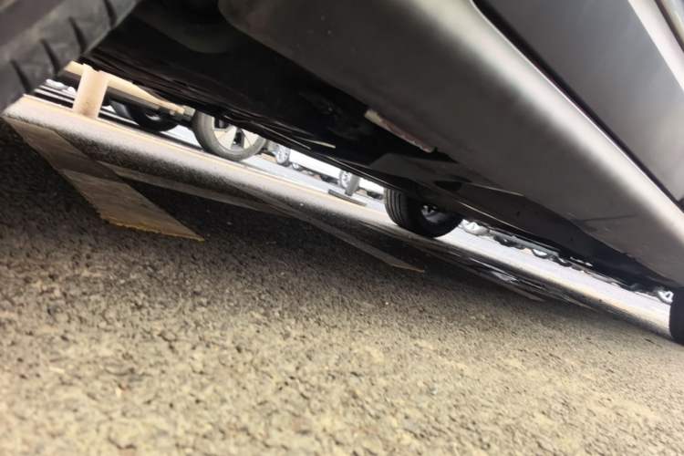 Used Peugeot 3008 2013 1.6THP Automatic Prestige Edition Chassis Rear Right