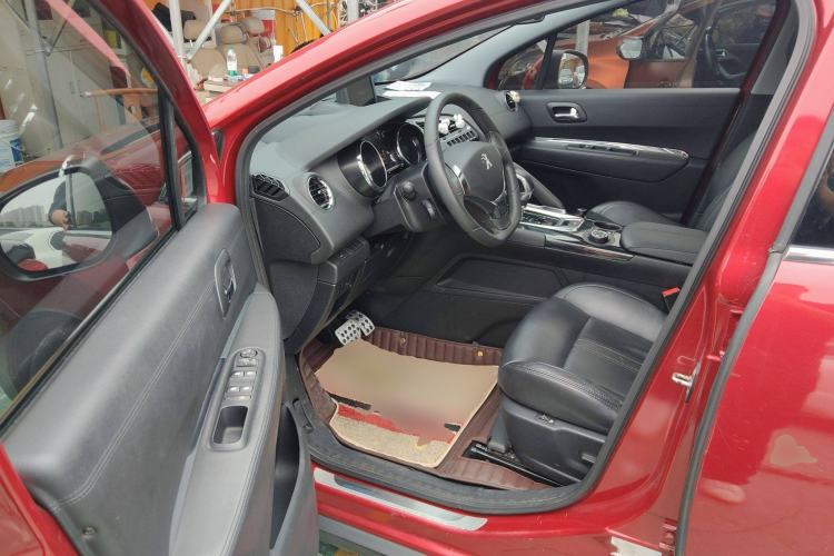 Used Peugeot 3008 2013 1.6THP Automatic Prestige Edition Driver Seat