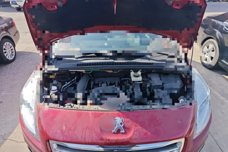 Used Peugeot 3008 2013 1.6THP Automatic Prestige Edition Engine Bay
