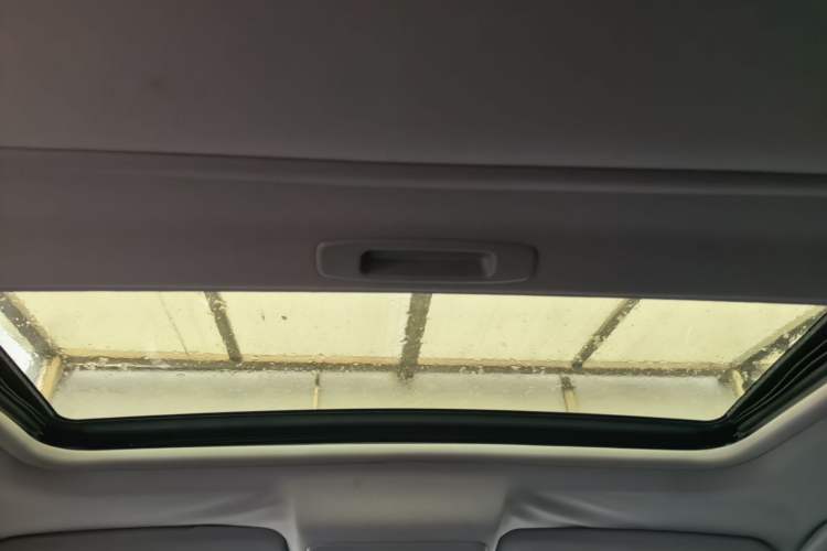 Used Peugeot 3008 2013 1.6THP Automatic Prestige Edition Headliner