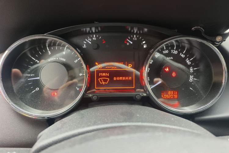Used Peugeot 3008 2013 1.6THP Automatic Prestige Edition Instrument Cluster