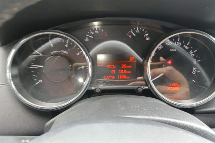 Used Peugeot 3008 2013 1.6THP Automatic Prestige Edition Instrument Cluster