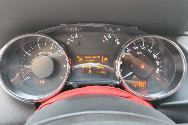 Used Peugeot 3008 2013 2.0L Automatic Classic Edition Instrument Cluster