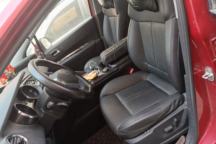 Used Peugeot 3008 2013 1.6THP Automatic Prestige Edition Left Front Seat
