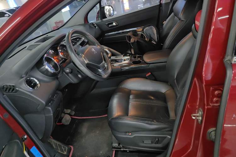 Used Peugeot 3008 2013 2.0L Automatic Trend Edition Left Front Seat