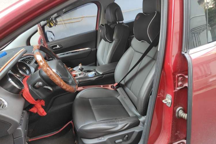 Used Peugeot 3008 2013 2.0L Automatic Classic Edition Left Front Seat