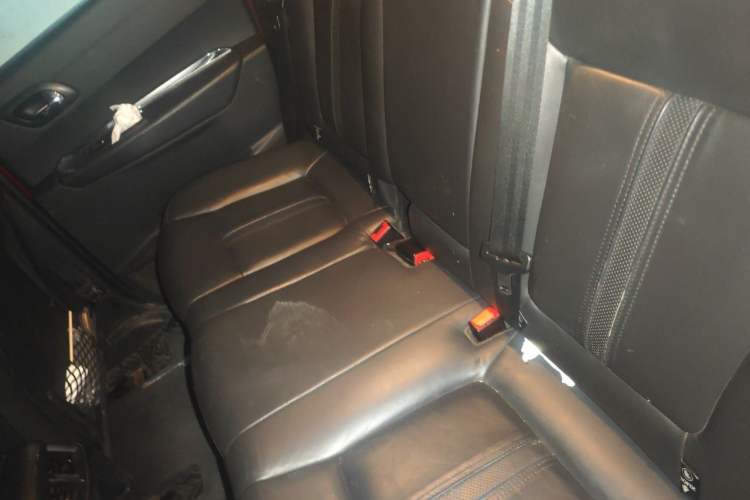 Used Peugeot 3008 2013 1.6THP Automatic Prestige Edition Left Rear Seat