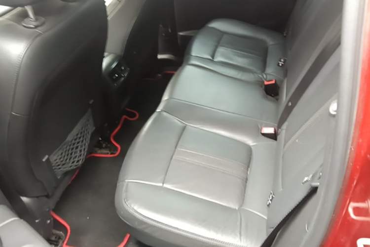 Used Peugeot 3008 2013 1.6THP Automatic Prestige Edition Left Rear Seat