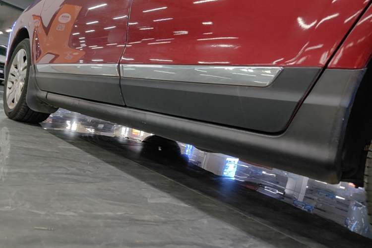 Used Peugeot 3008 2013 2.0L Automatic Trend Edition Left Side Sill
