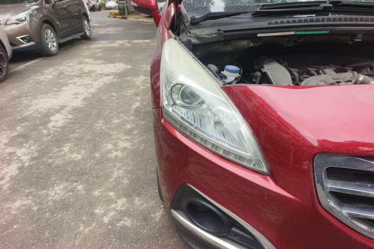 Used Peugeot 3008 2013 1.6THP Automatic Prestige Edition Right Front Headlight