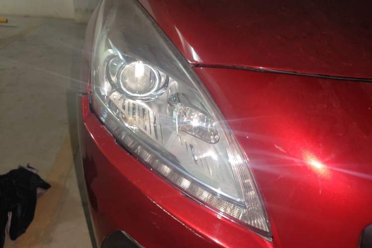 Used Peugeot 3008 2013 1.6THP Automatic Prestige Edition Right Front Headlight