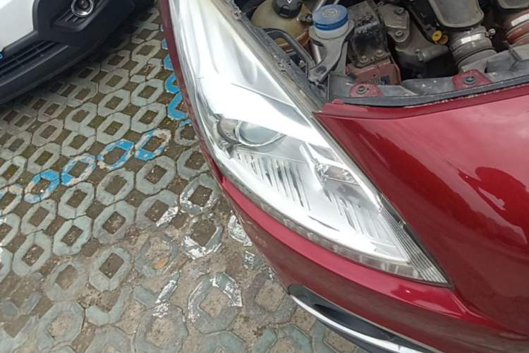 Used Peugeot 3008 2013 1.6THP Automatic Prestige Edition Right Front Headlight