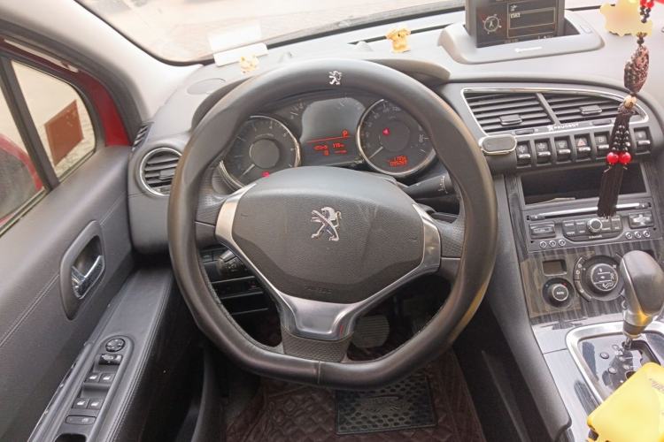 Used Peugeot 3008 2013 1.6THP Automatic Prestige Edition Steering Wheel