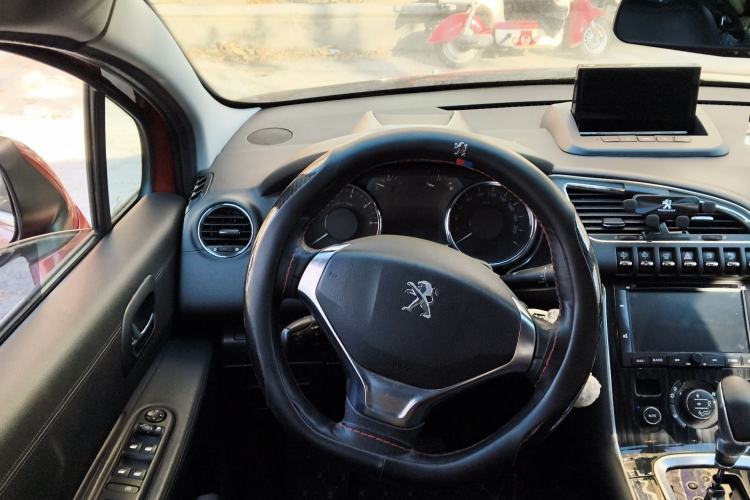 Used Peugeot 3008 2013 1.6THP Automatic Prestige Edition Steering Wheel