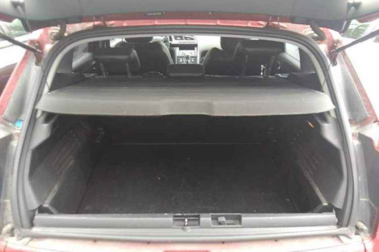 Used Peugeot 3008 2013 1.6THP Automatic Prestige Edition Trunk