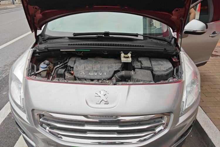 Used Peugeot 3008 2013 2.0L Automatic Trend Edition Engine Bay