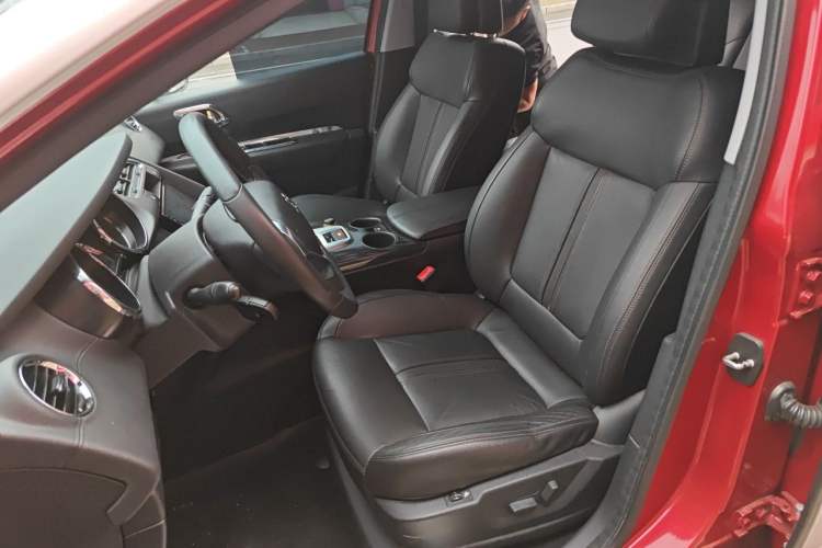 Used Peugeot 3008 2013 2.0L Automatic Trend Edition Left Front Seat