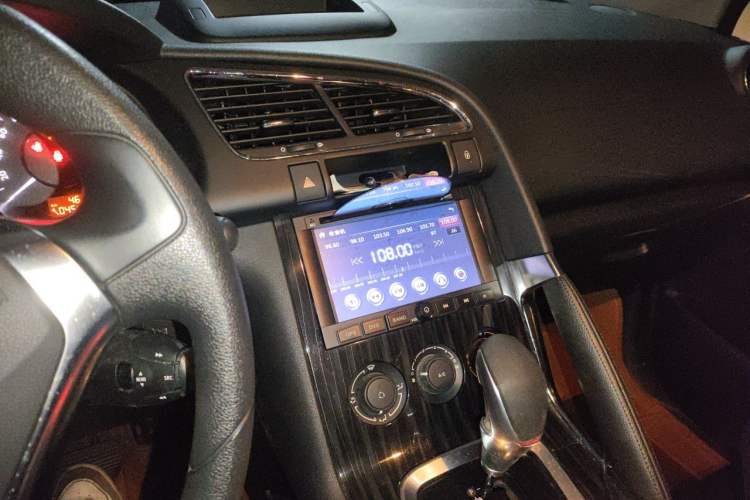 Used Peugeot 3008 2013 2.0L Automatic Classic Edition Audio And AC Panel