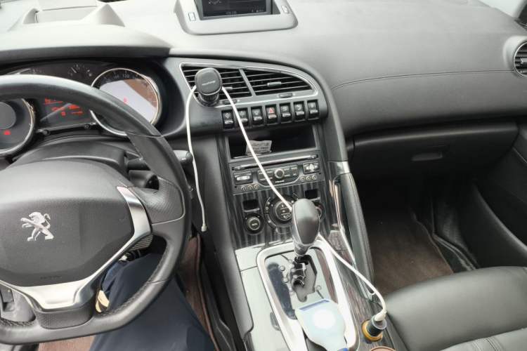 Used Peugeot 3008 2013 1.6THP Automatic Prestige Edition Audio And AC Panel