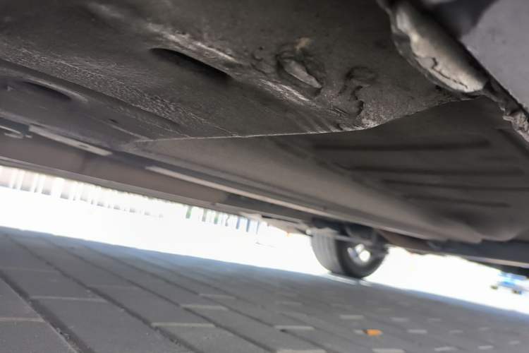 Used Peugeot 3008 2013 2.0L Automatic Trend Edition Chassis Front Left