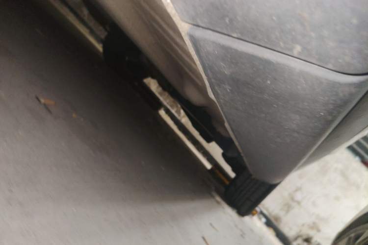 Used Peugeot 3008 2013 2.0L Manual Classic Edition Chassis Front Left