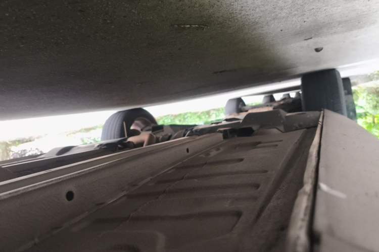 Used Peugeot 3008 2013 2.0L Automatic Trend Edition Chassis Front Right