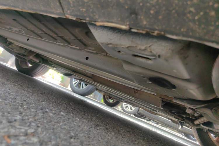 Used Peugeot 3008 2013 2.0L Automatic Trend Edition Chassis Front Right