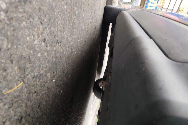 Used Peugeot 3008 2013 2.0L Automatic Trend Edition Chassis Front Right