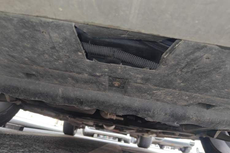 Used Peugeot 3008 2013 1.6THP Roland Garros Edition Chassis Front