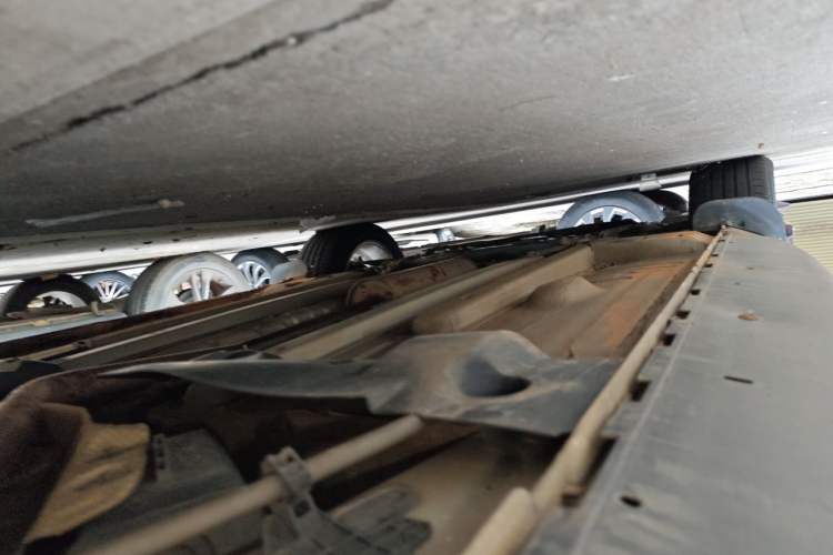 Used Peugeot 3008 2013 1.6THP Automatic Trend Edition Chassis Rear Left
