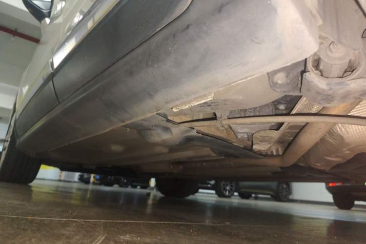 Used Peugeot 3008 2013 1.6THP Automatic Prestige Edition Chassis Rear Left