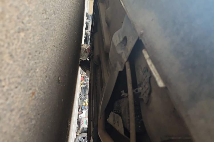 Used Peugeot 3008 2013 1.6THP Automatic Trend Edition Chassis Rear Left