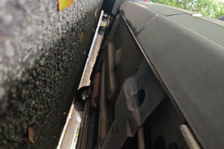 Used Peugeot 3008 2013 2.0L Automatic Trend Edition Chassis Rear Left