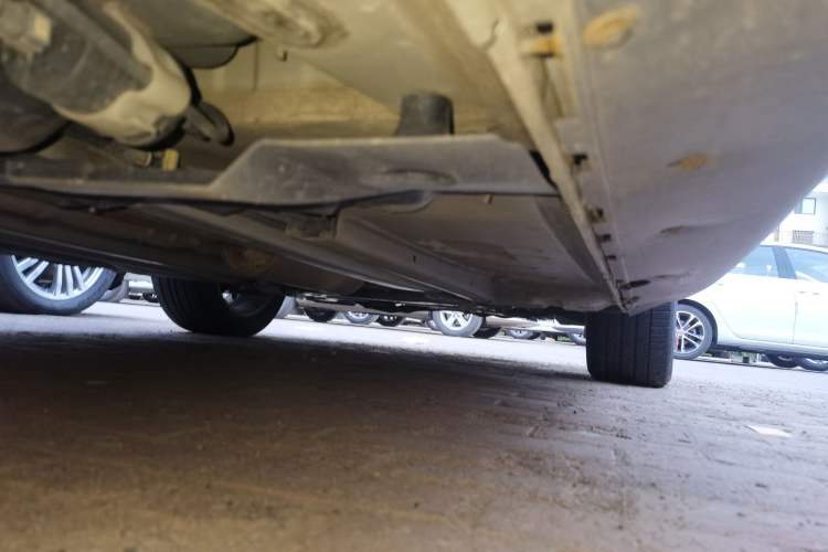 Used Peugeot 3008 2013 2.0L Automatic Trend Edition Chassis Rear Right