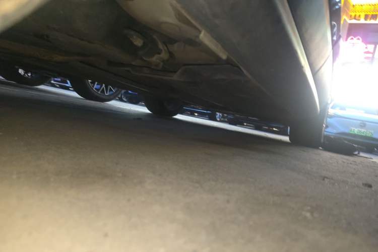 Used Peugeot 3008 2013 2.0L Automatic Trend Edition Chassis Rear Right