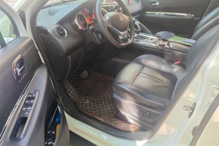 Used Peugeot 3008 2013 1.6THP Automatic Prestige Edition Driver Seat