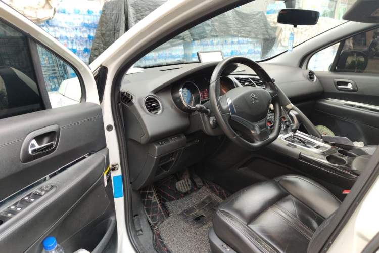 Used Peugeot 3008 2013 2.0L Automatic Trend Edition Driver Seat