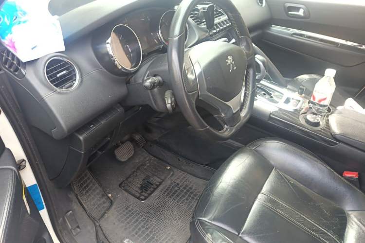Used Peugeot 3008 2013 1.6THP Automatic Prestige Edition Driver Seat