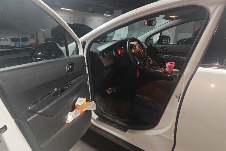 Used Peugeot 3008 2013 2.0L Automatic Trend Edition Driver Seat