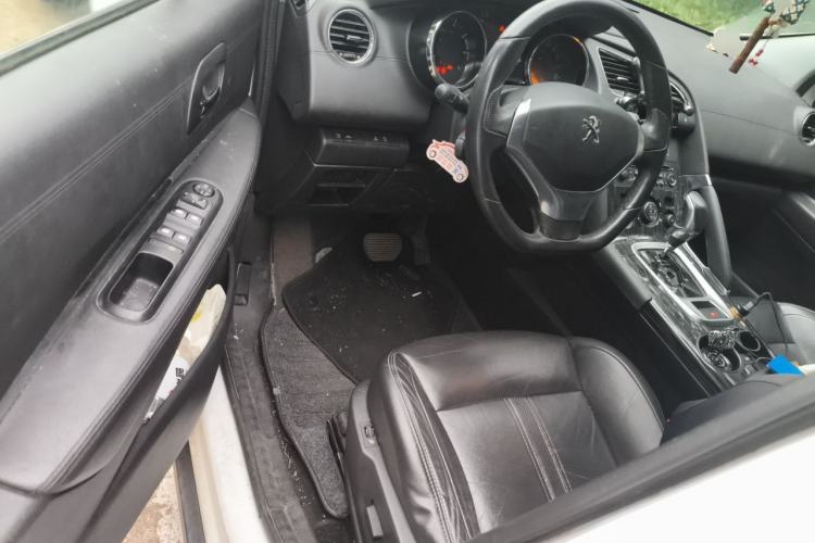 Used Peugeot 3008 2013 2.0L Automatic Trend Edition Driver Seat