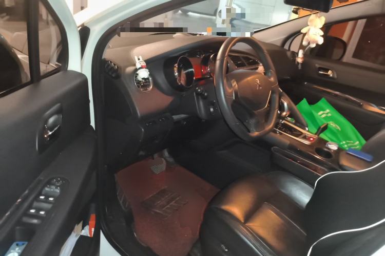 Used Peugeot 3008 2013 2.0L Automatic Trend Edition Driver Seat
